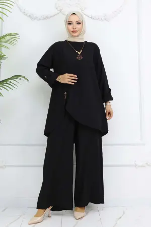 Button Detailed Necklace Two Piece Set