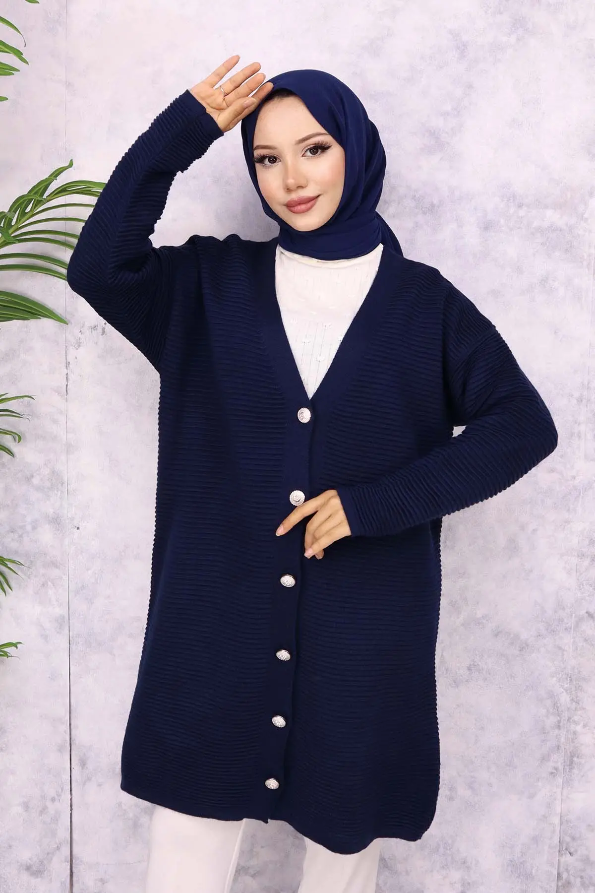 Button Detailed Ribbed Cardigan-detail