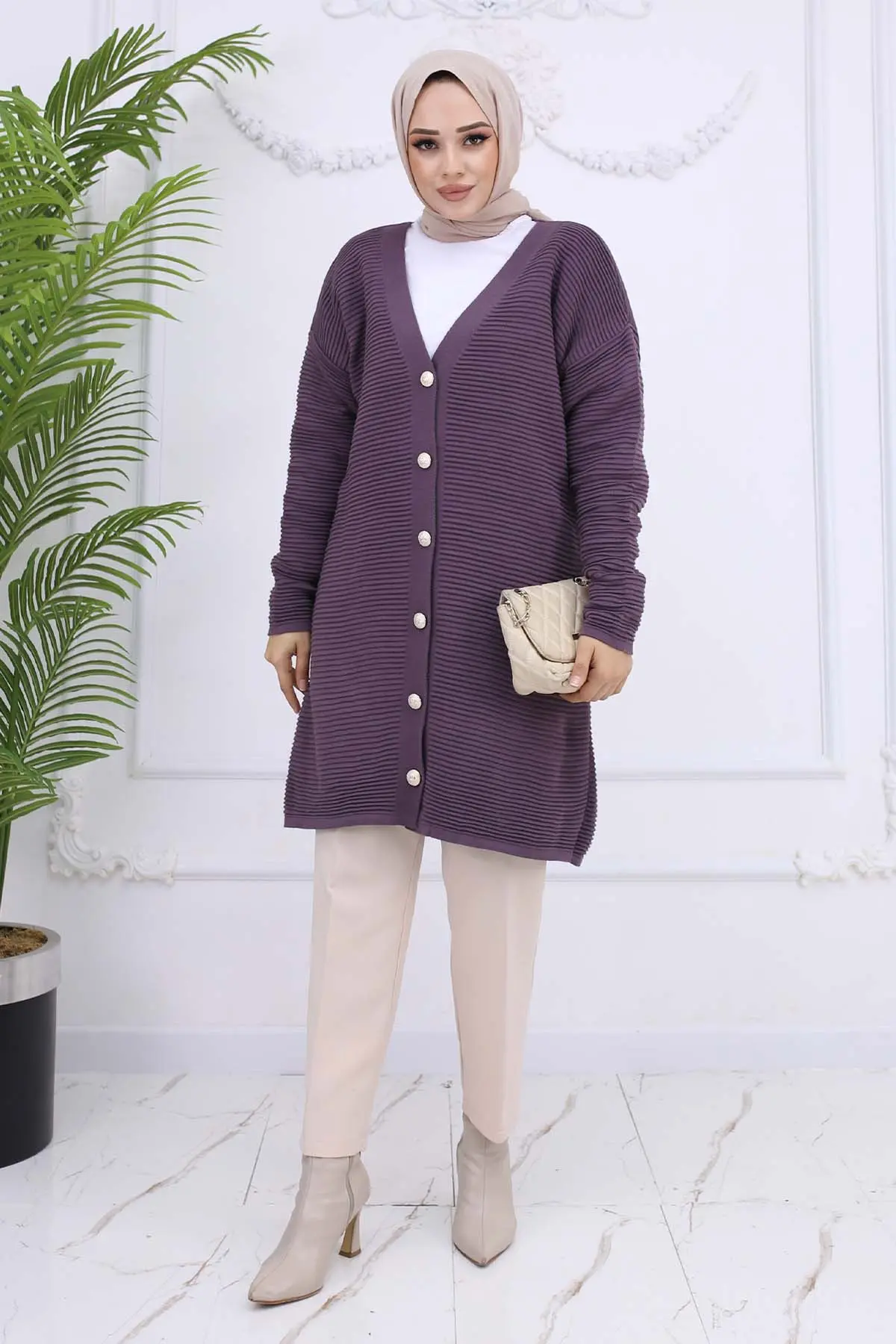 Button Detailed Ribbed Cardigan-detail