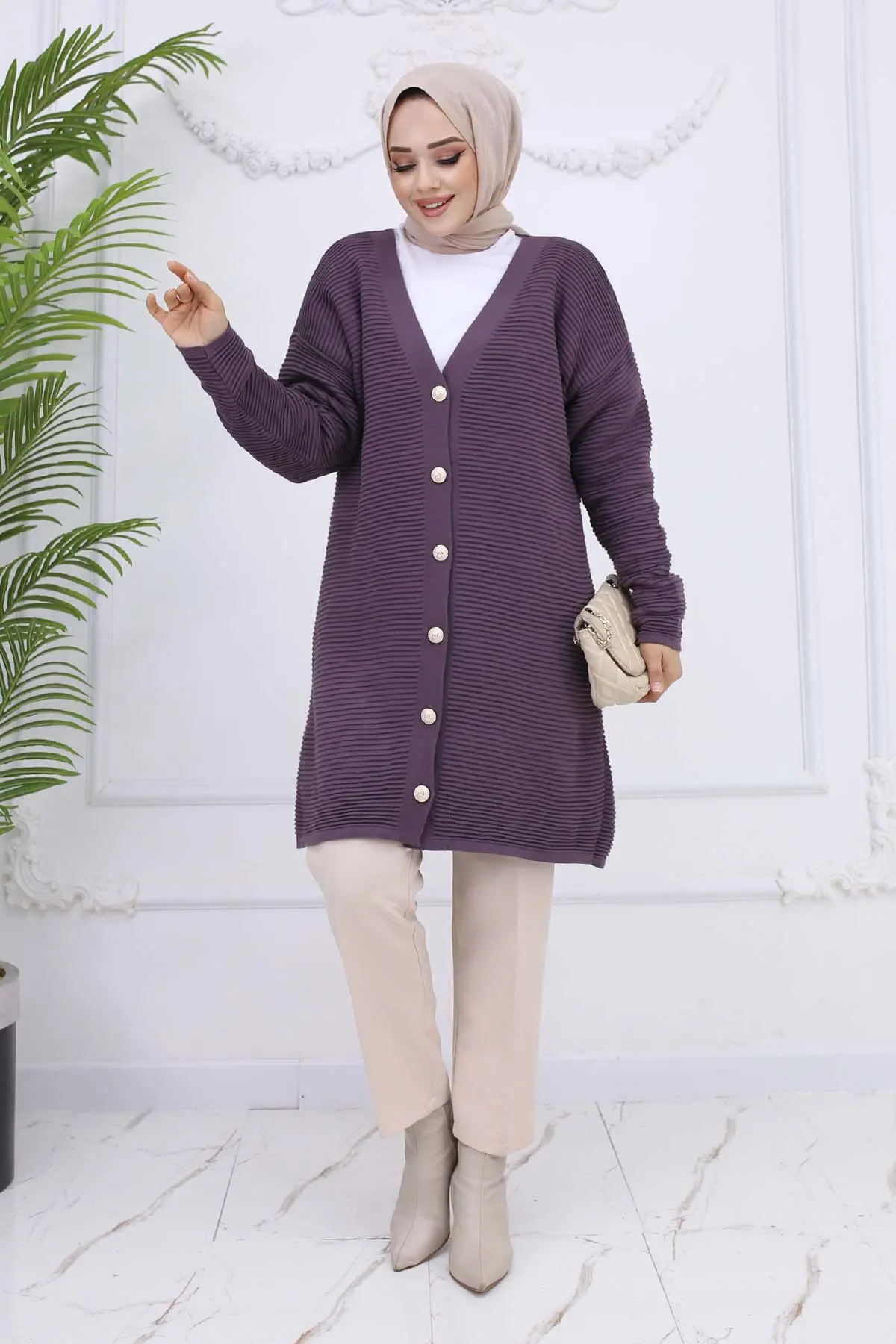 Button Detailed Ribbed Cardigan-detail