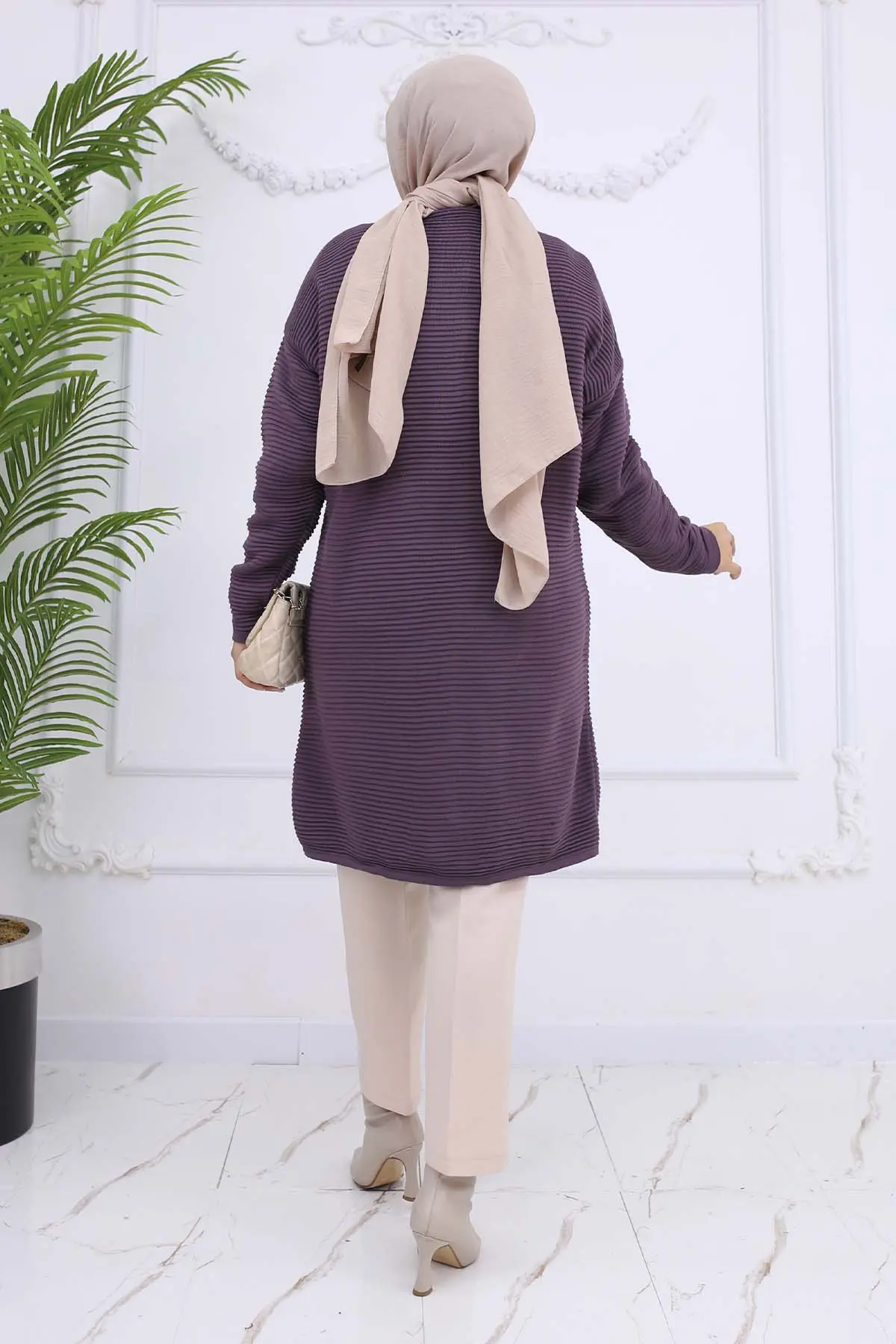 Button Detailed Ribbed Cardigan-detail