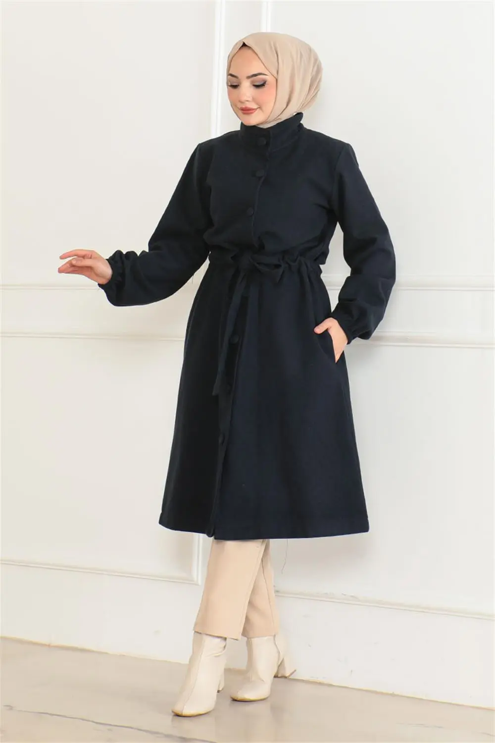 Button Detailed Stash Coat-detail