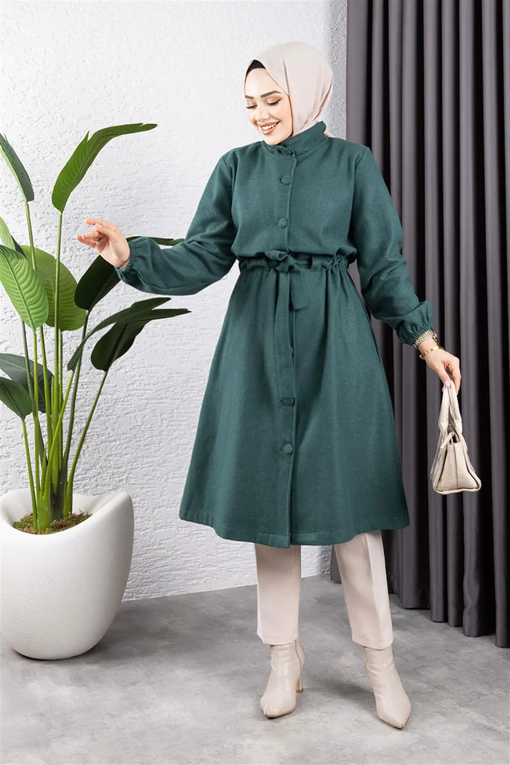 Button Detailed Stash Coat-detail