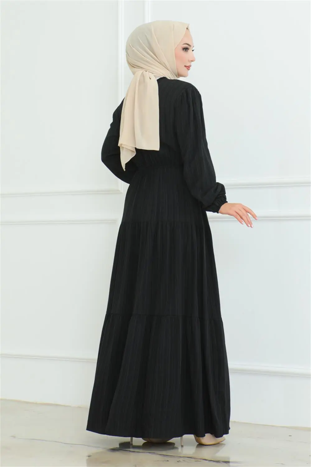 Button Detailed Wrap Dress-detail