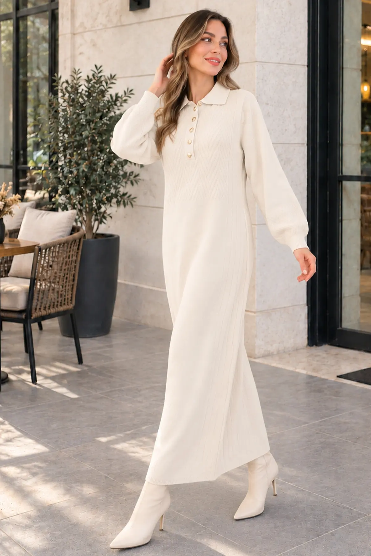 Button-neck Knit Dress K3072 Ecru-detail