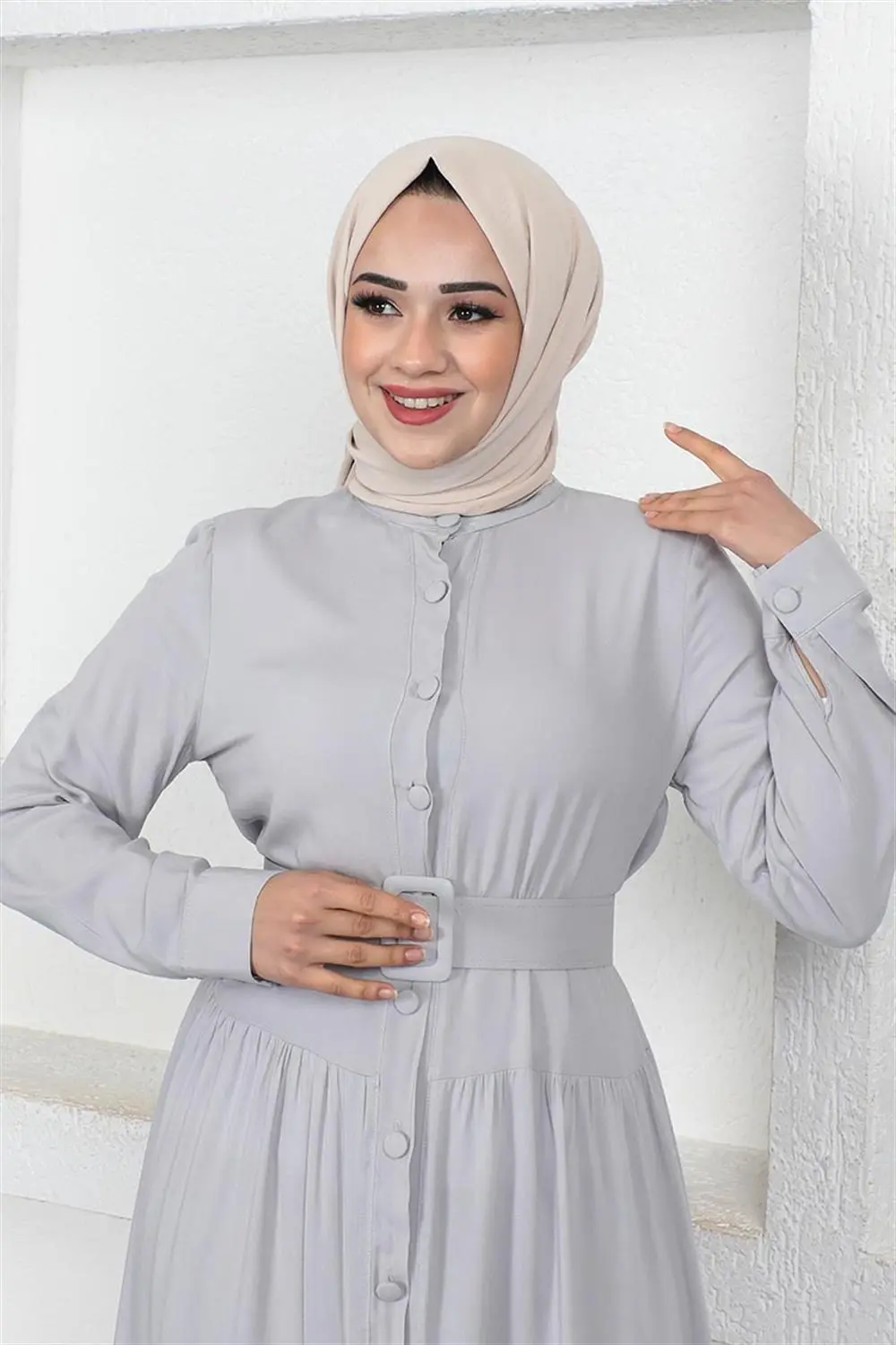 Buttoned Hijab Dress-detail
