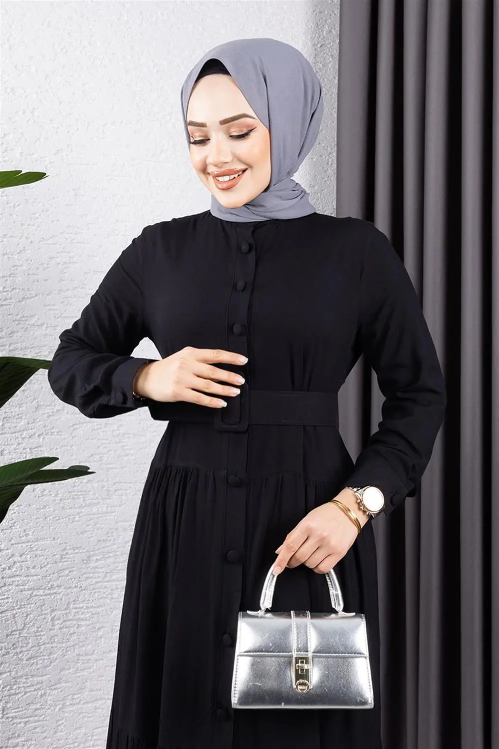 Buttoned Hijab Dress-detail