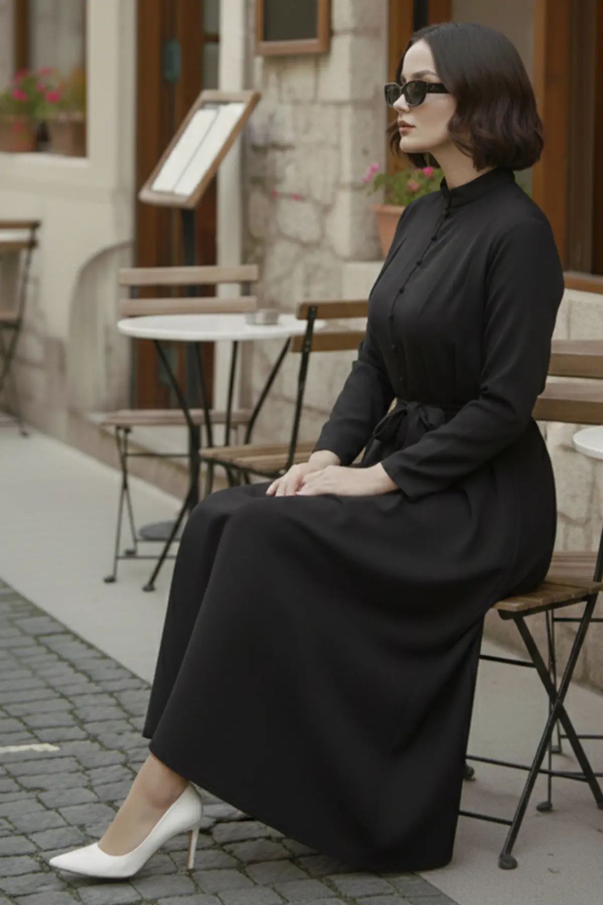 Buttoned Hijab Dress-detail