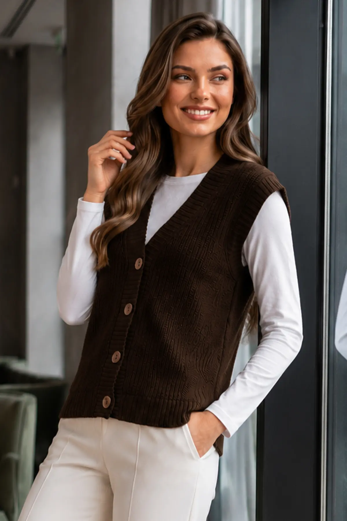 Buttoned Knit Vest N518 Brown-detail