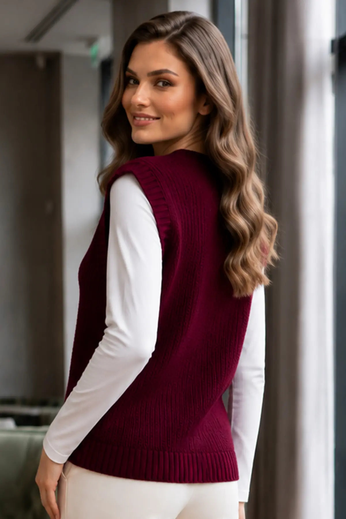 Buttoned Knit Vest N518 Burgundy-detail