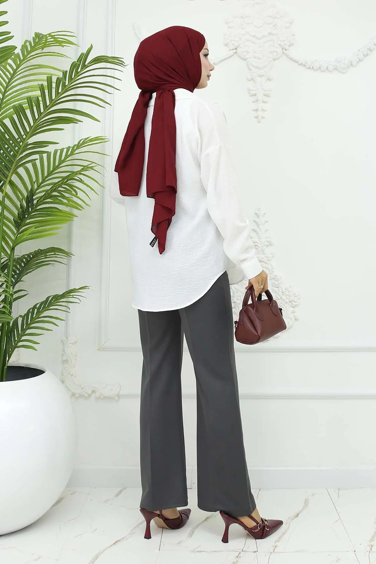 Buttoned Palazzo Trousers-detail