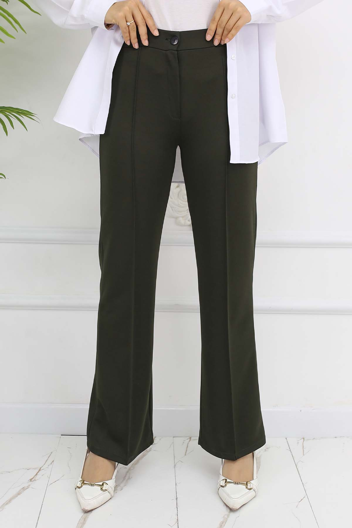 Buttoned Palazzo Trousers