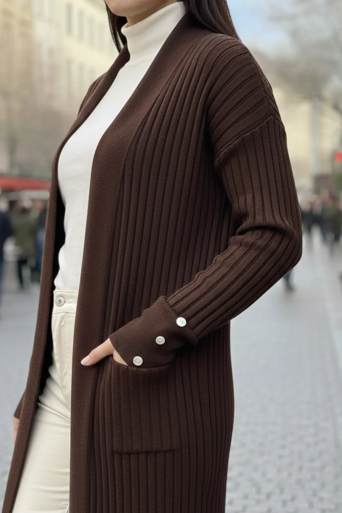 Buttoned Sleeve Ribbed Knit Cardigan-detail