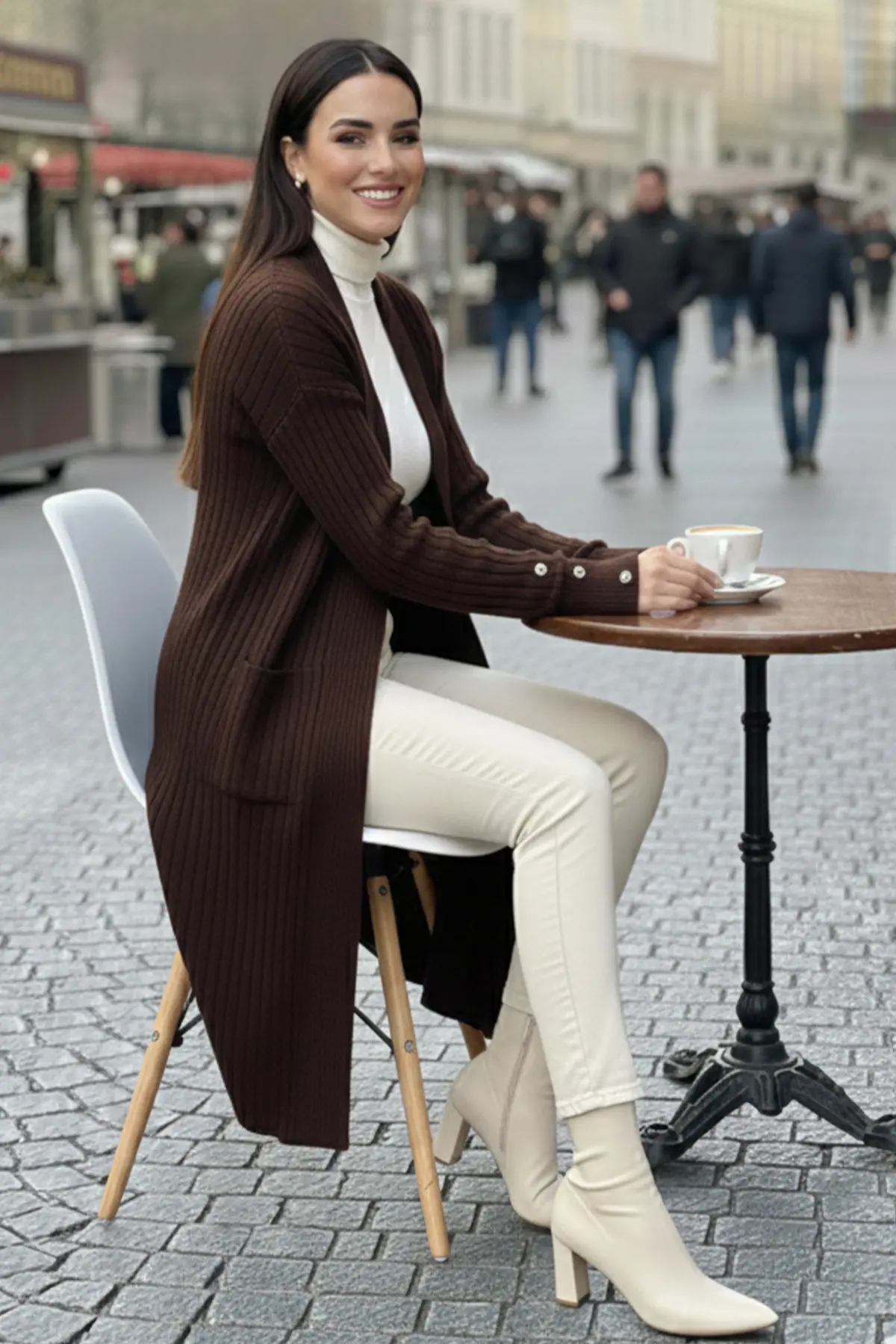 Buttoned Sleeve Ribbed Knit Cardigan-detail