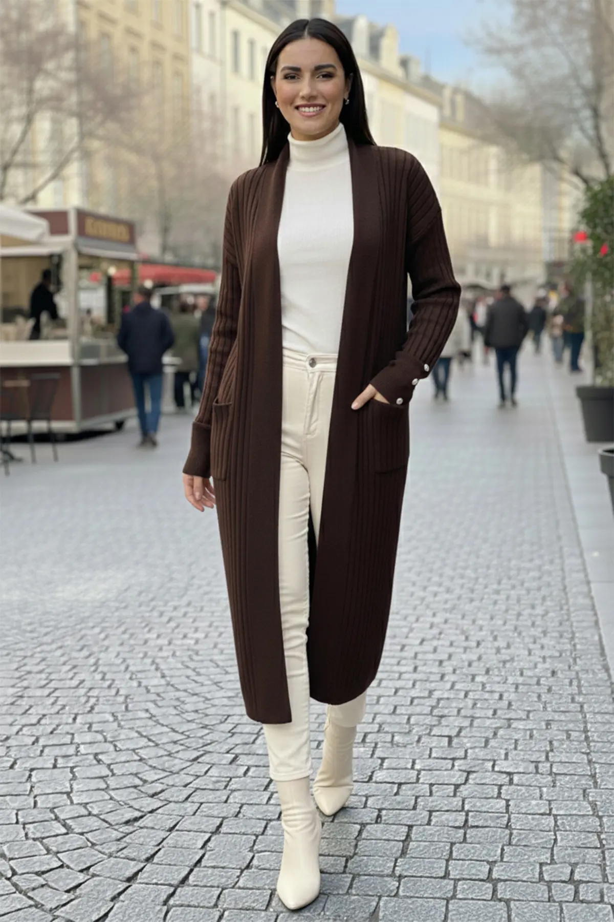 Buttoned Sleeve Ribbed Knit Cardigan-detail