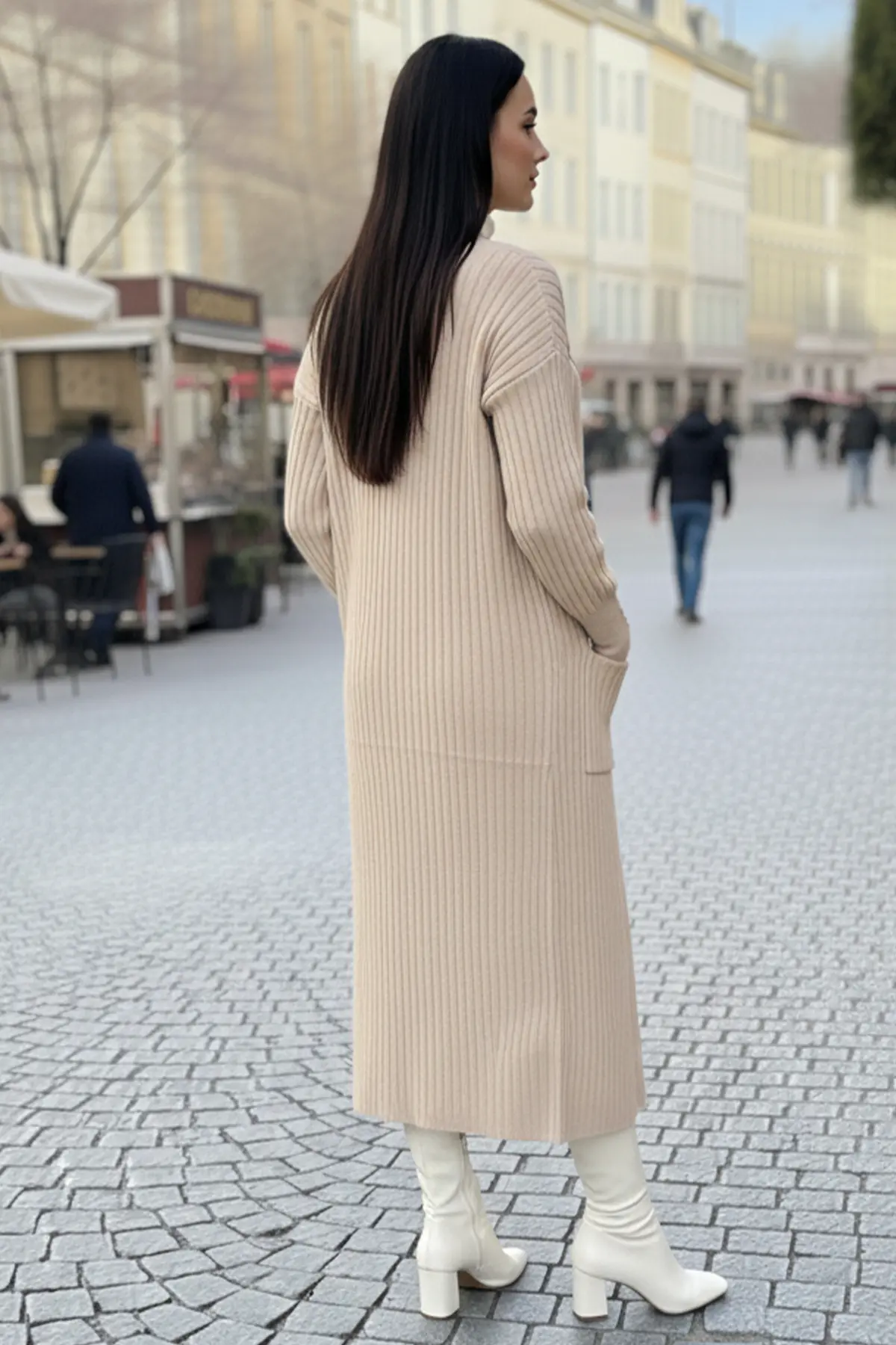 Buttoned Sleeve Ribbed Knit Cardigan-detail