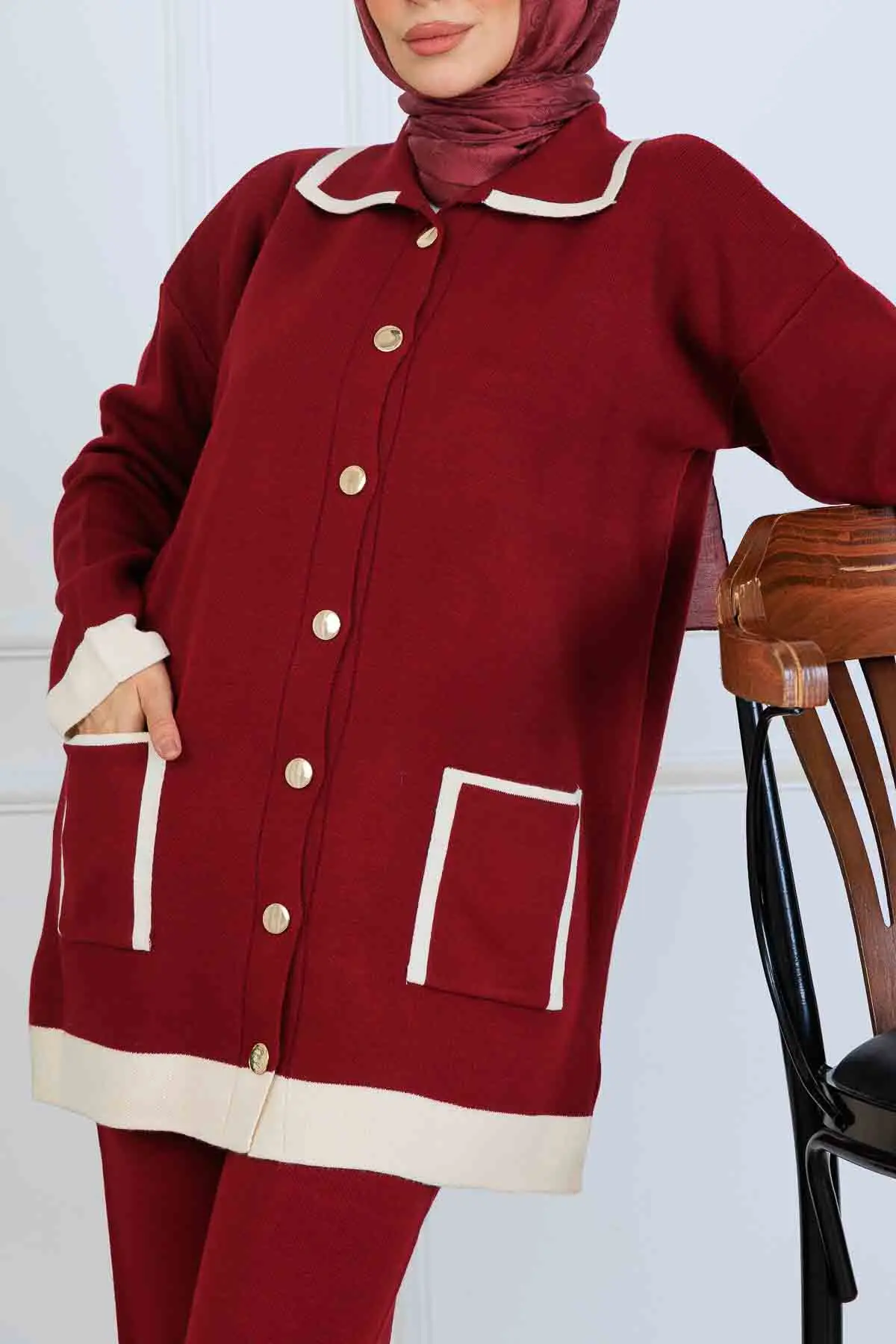 Buttoned Striped Detailed Knitwear Suit-detail