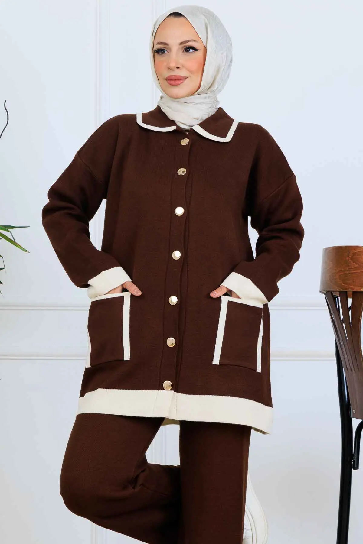 Buttoned Striped Detailed Knitwear Suit-detail