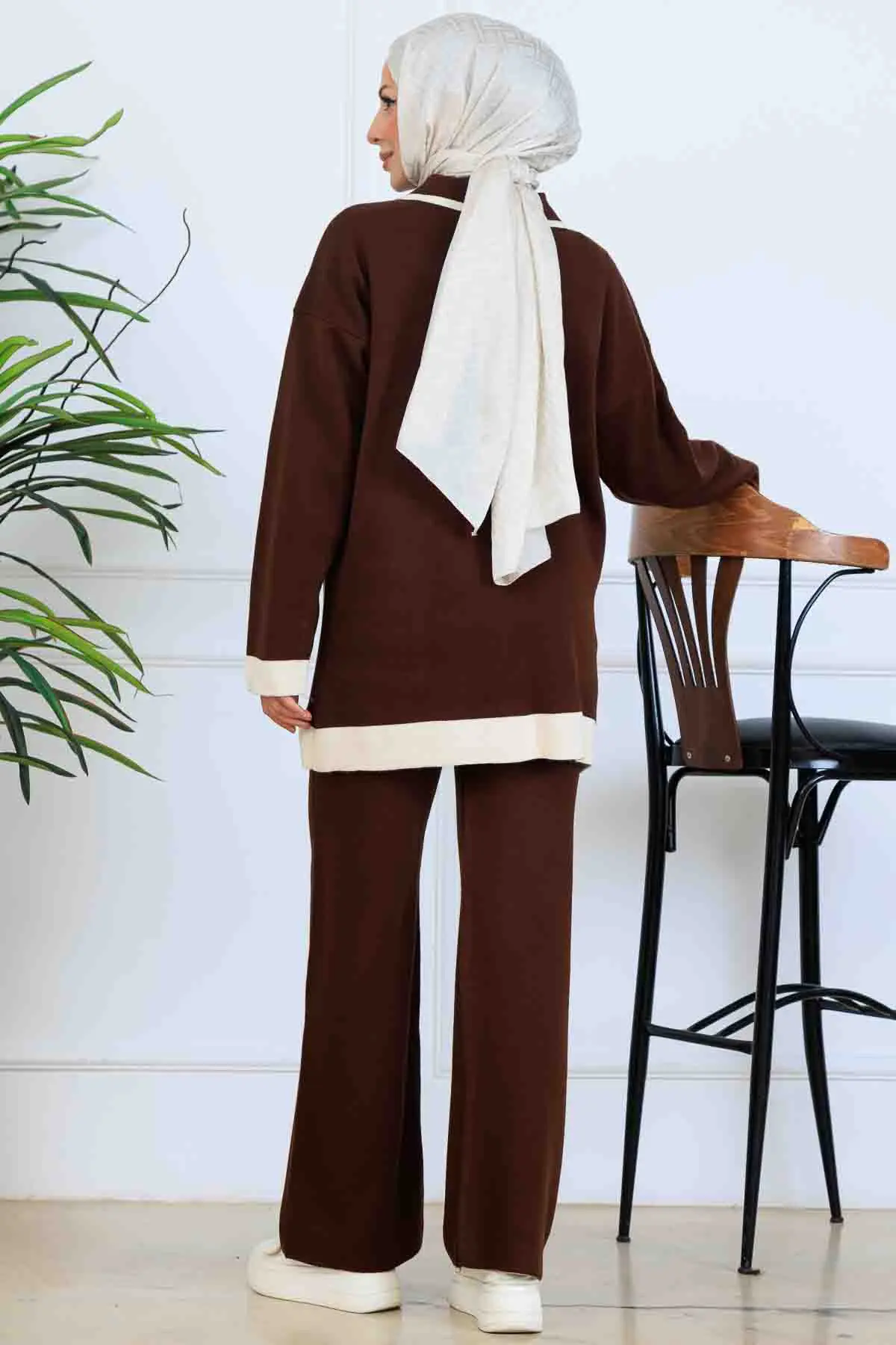 Buttoned Striped Detailed Knitwear Suit-detail