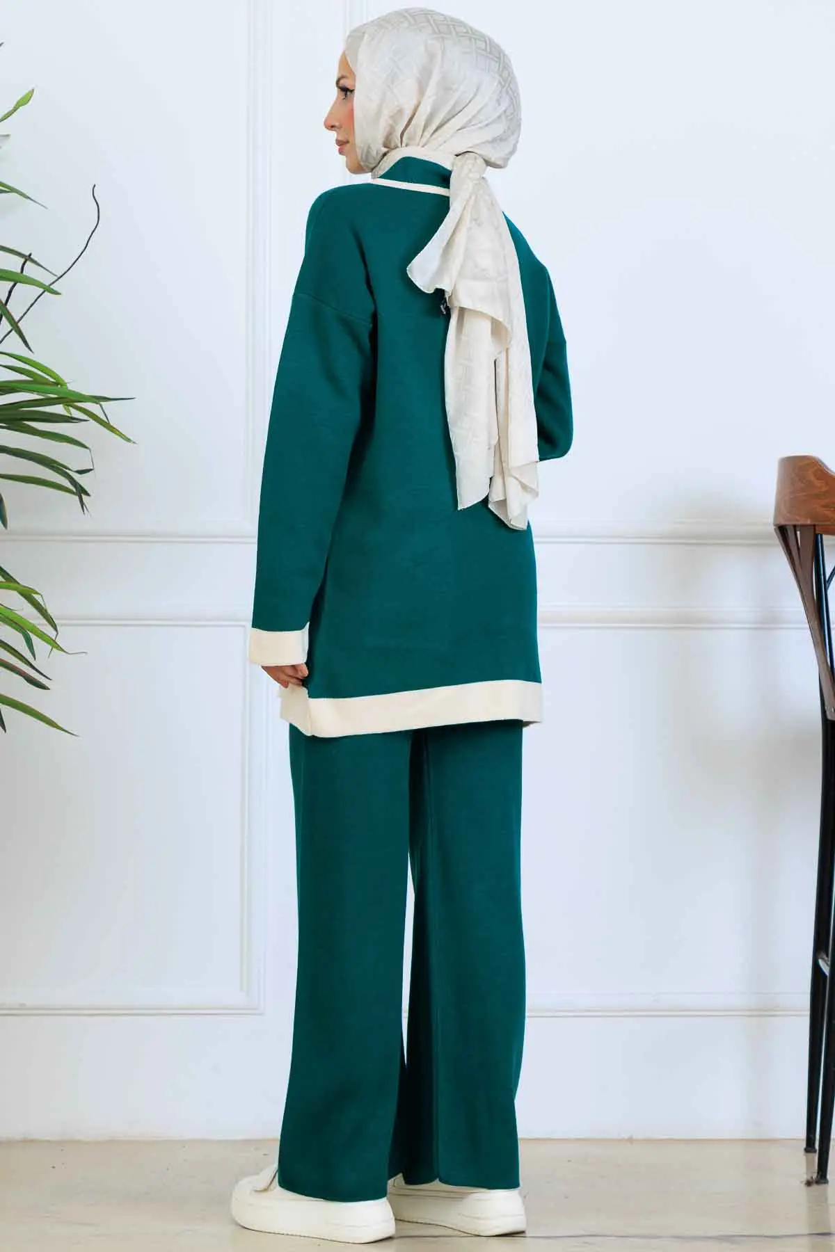 Buttoned Striped Detailed Knitwear Suit-detail