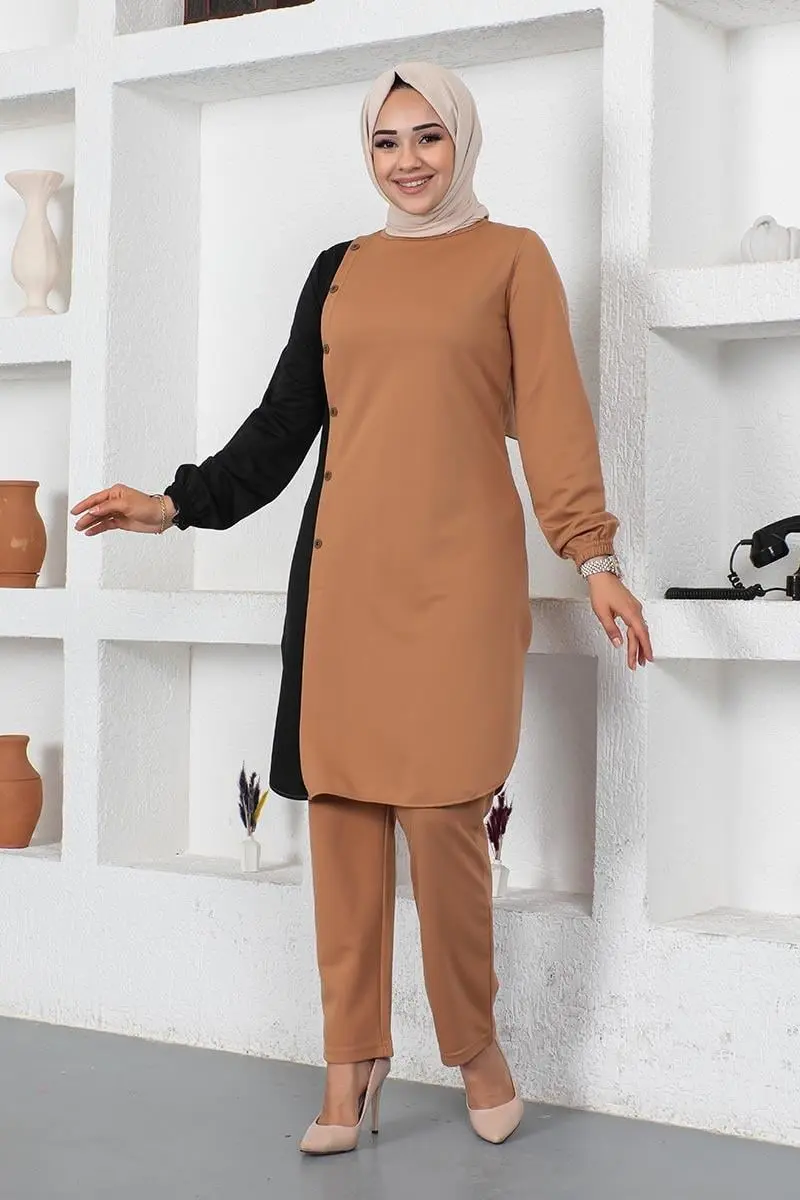 Buttoned Two-tone Suit-detail