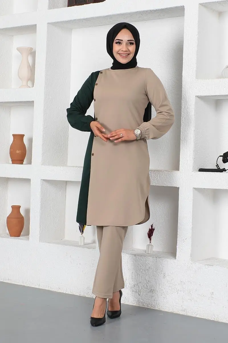 Buttoned Two-tone Suit-detail