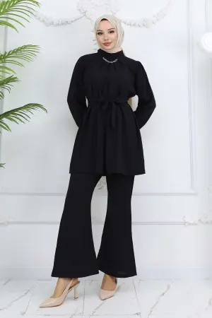 Chain Detailed Hijab Suit