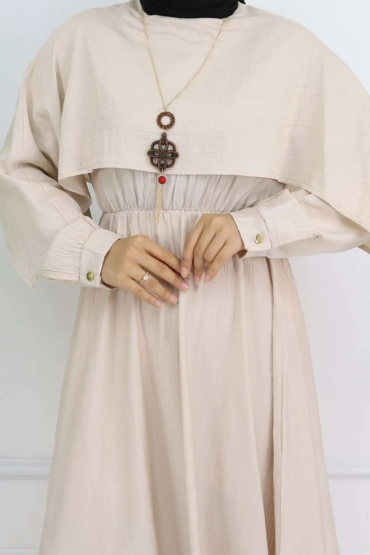 Collar Detailed Necklace Dress-detail