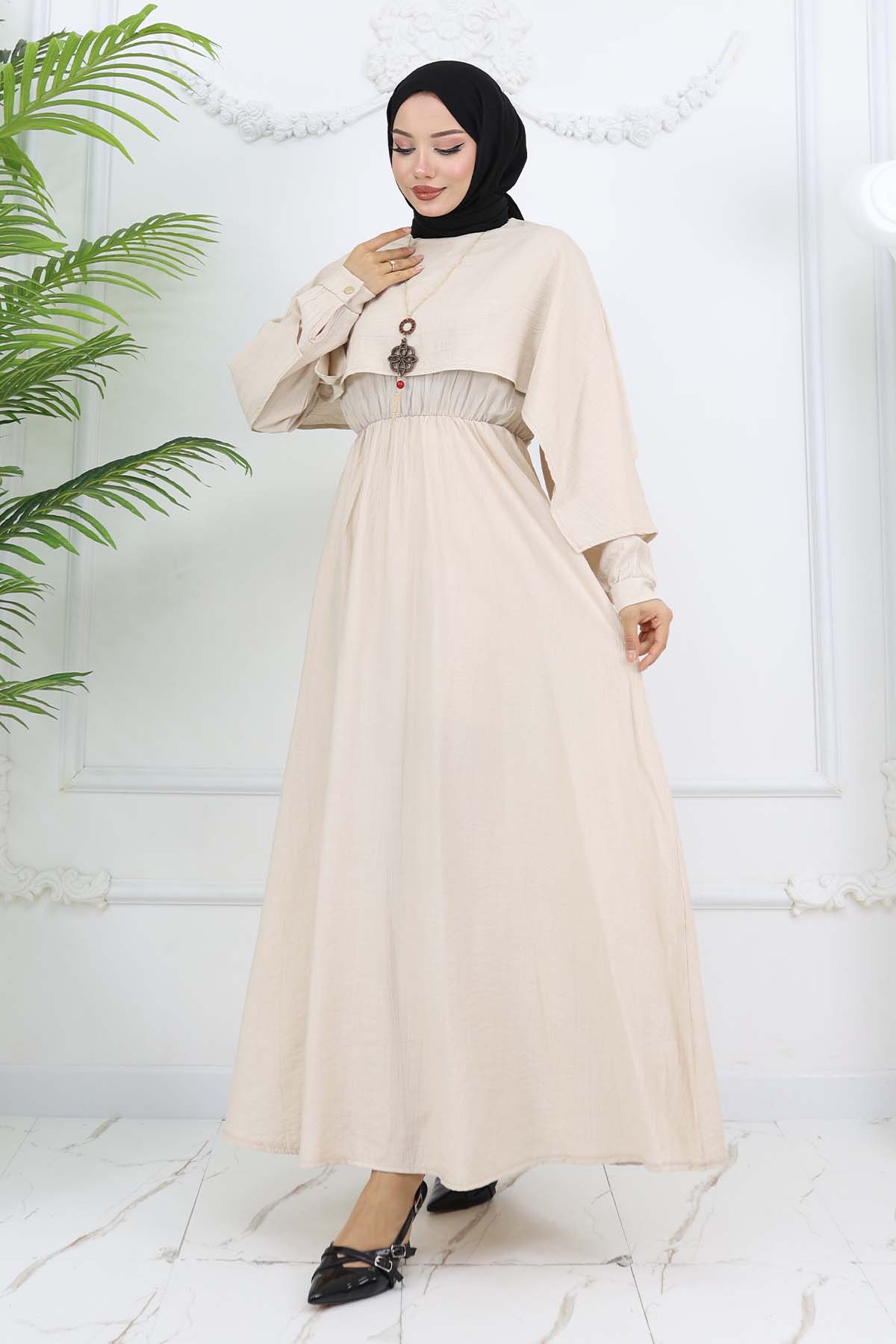 Collar Detailed Necklace Dress