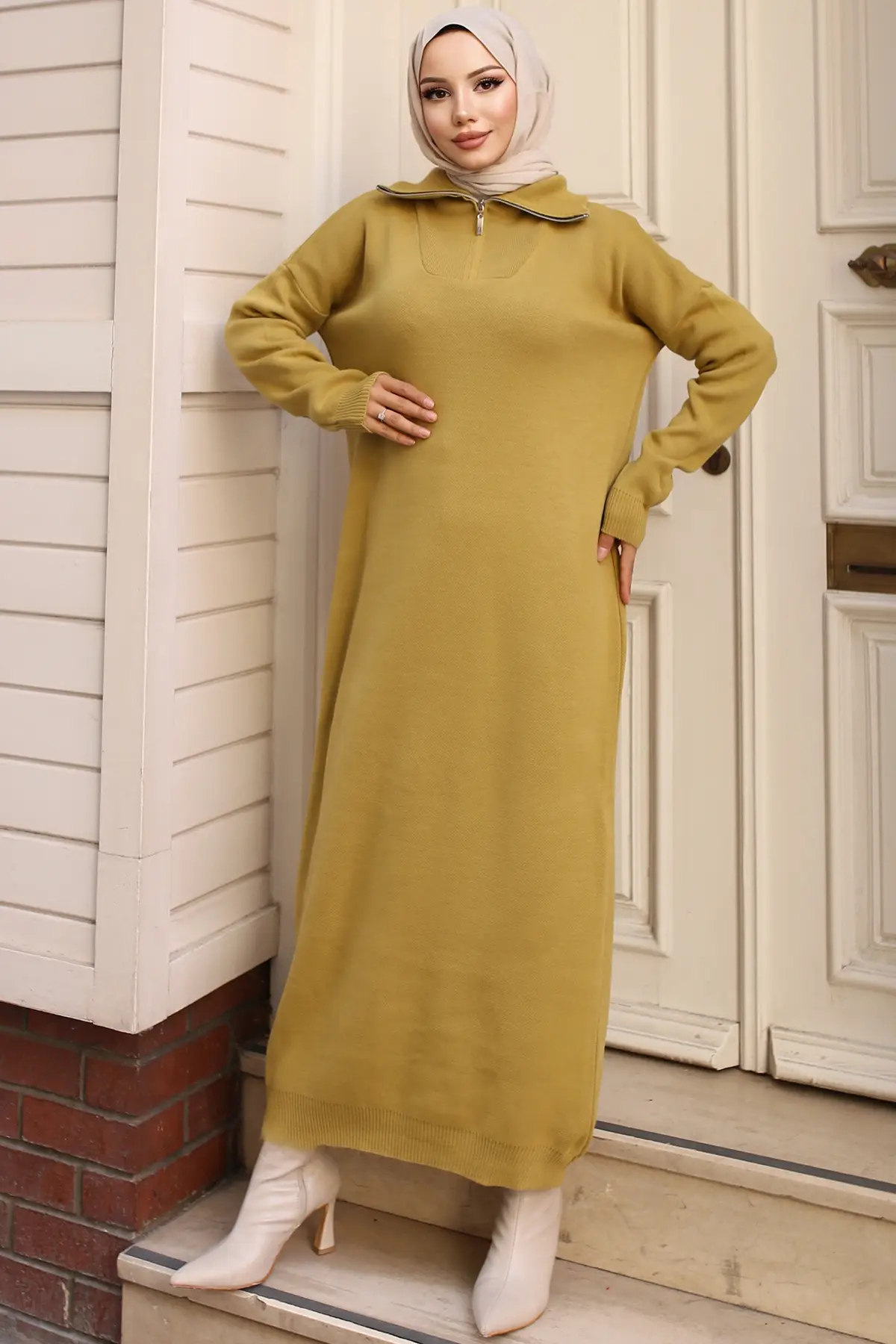 Collar Zippered Sweater Dress