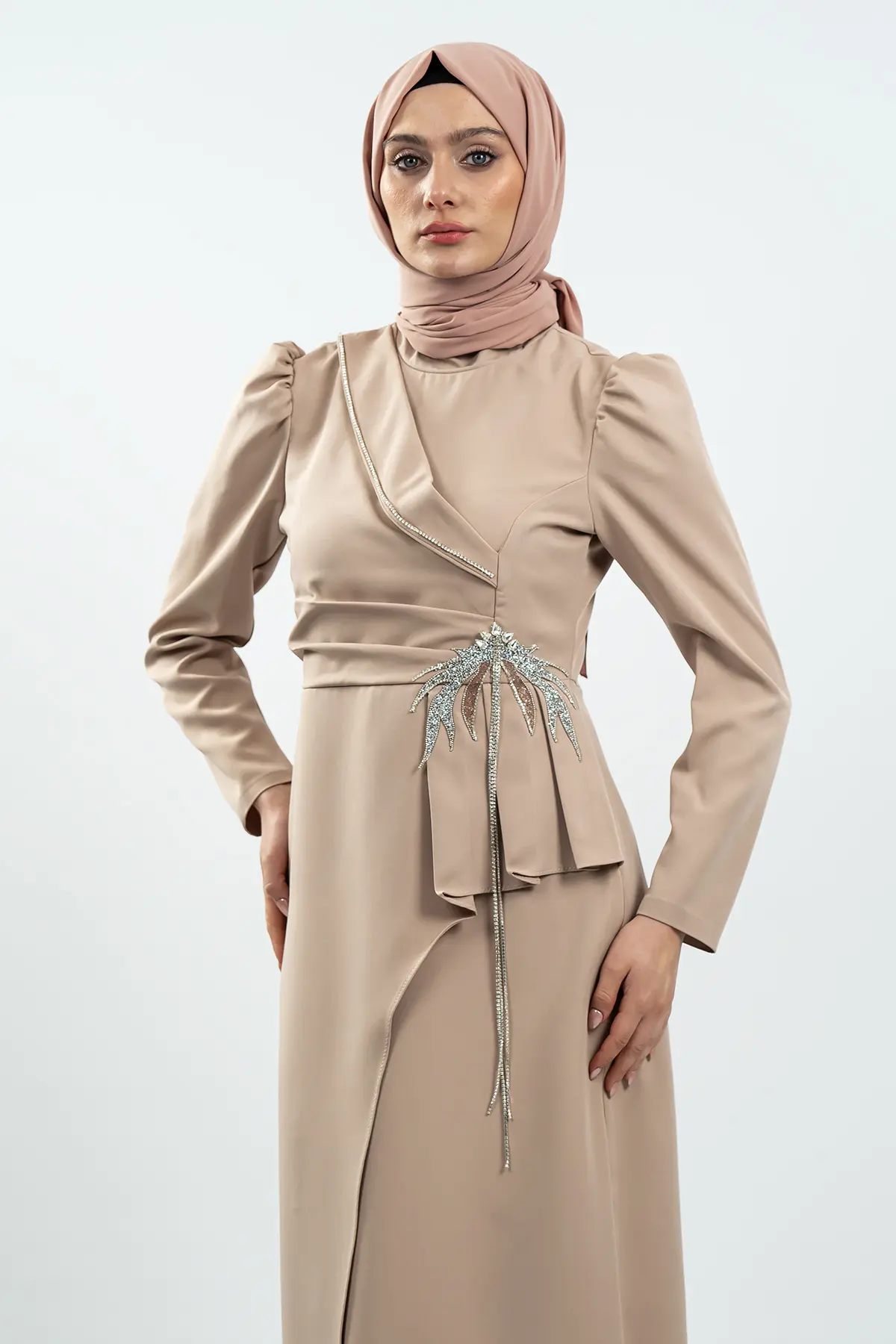 Cream Stone Detailed Evening Dress-detail