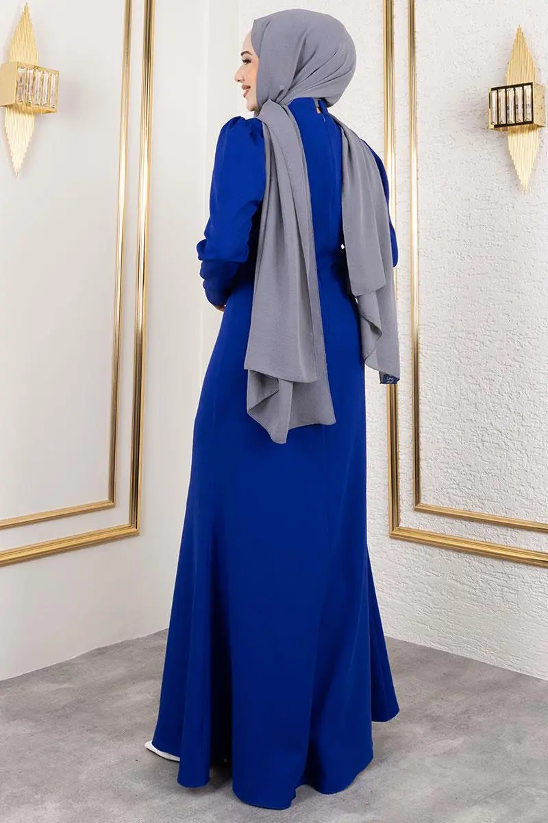 Crepe Evening Dress With Stone Embroidery On The Front-detail