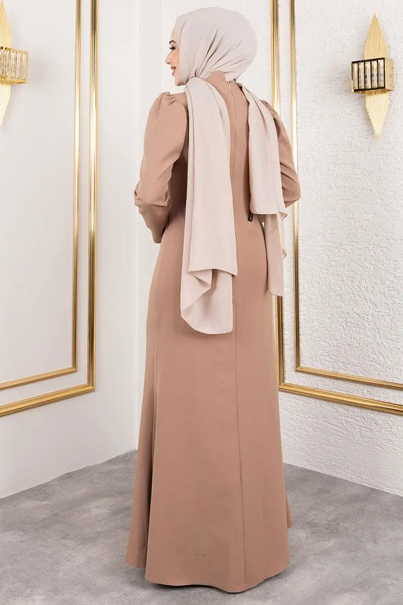 Crepe Evening Dress With Stone Embroidery On The Front-detail