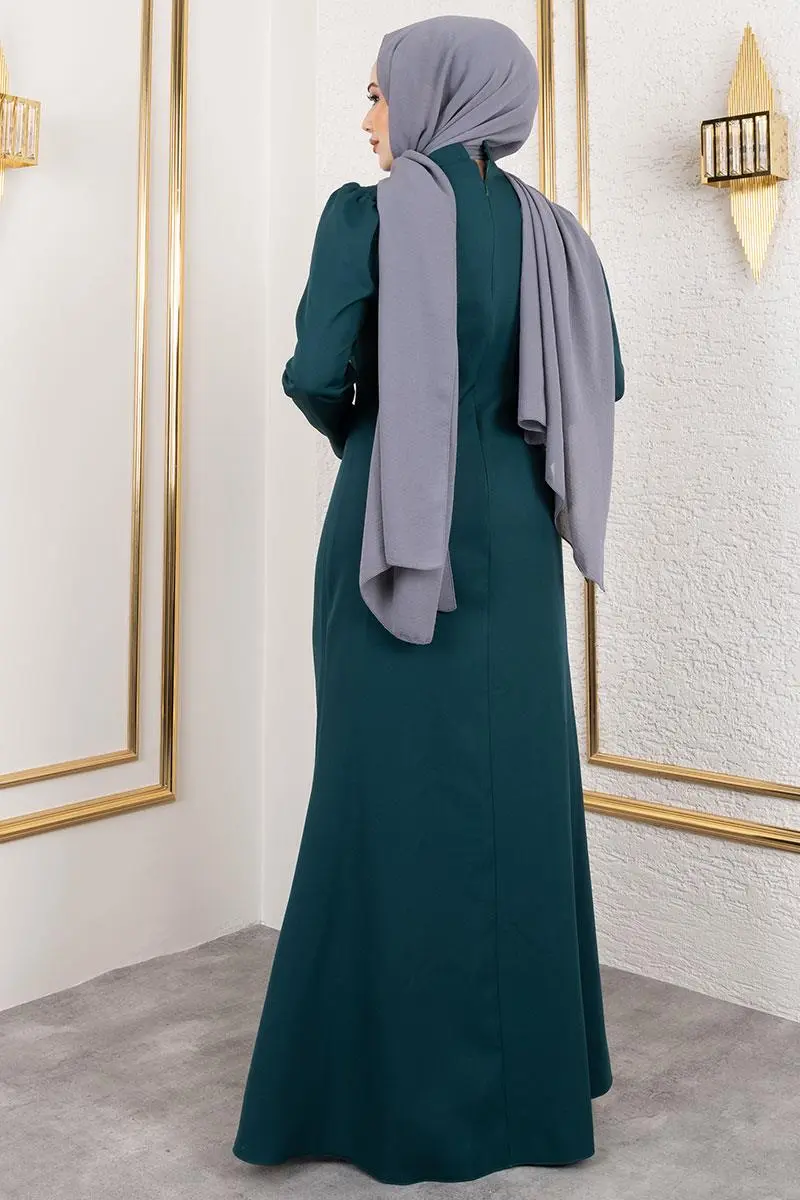 Crepe Evening Dress With Stone Embroidery On The Front-detail