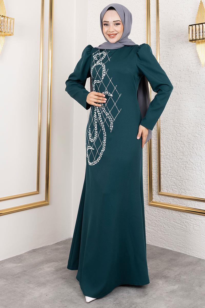 Crepe Evening Dress With Stone Embroidery On The Front
