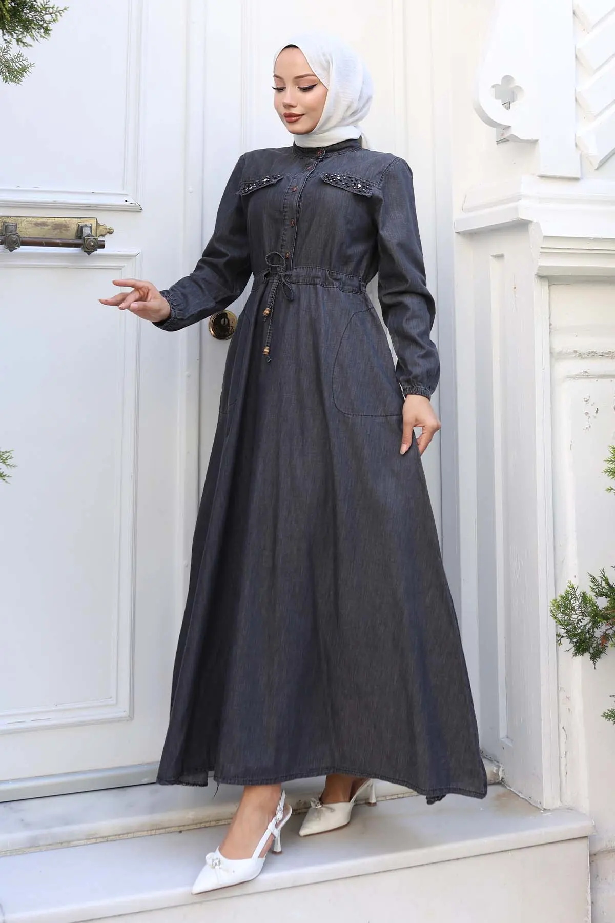 Denim Dress With Stone Detailed Pockets