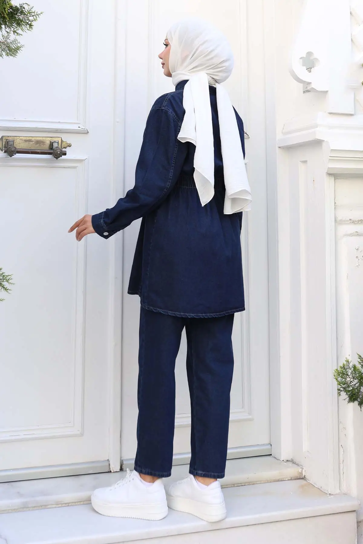 Denim Suit With Drawstring Waist-detail