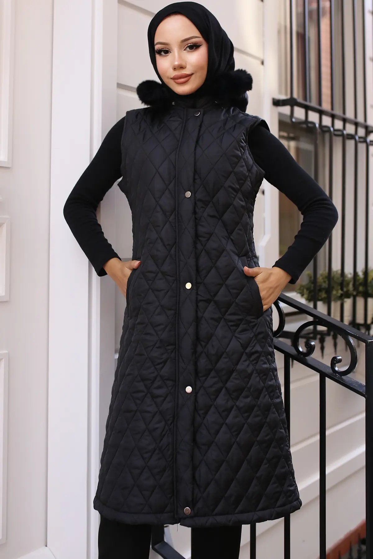 Diamond Patterned Inflatable Vest-detail