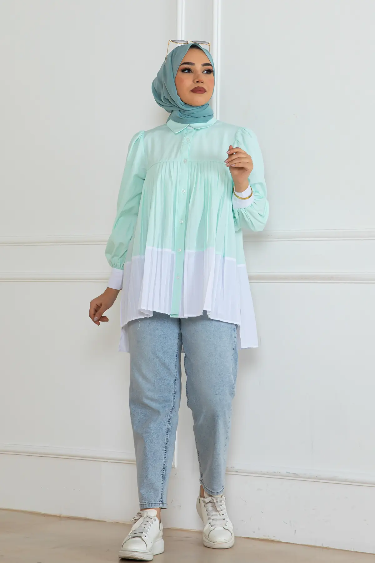 Double Color Pleated Shirt-detail