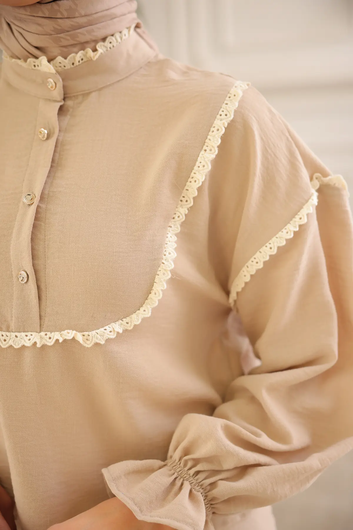 Double Suit With Knitted Collar-detail