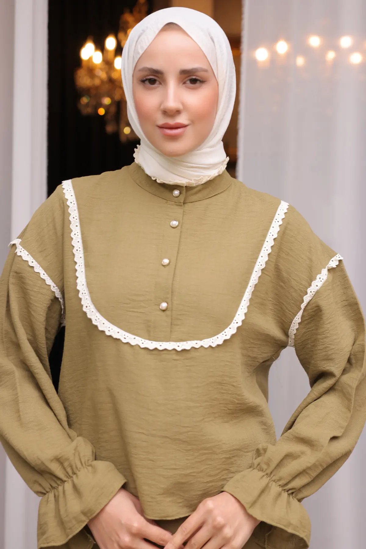 Double Suit With Knitted Collar-detail