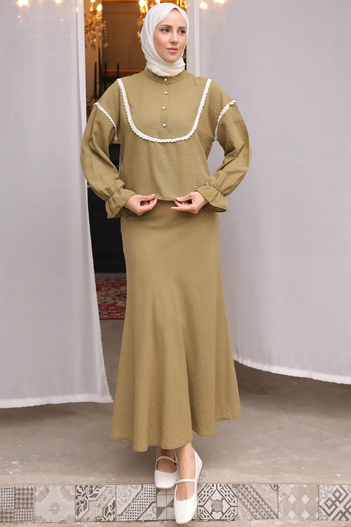 Double Suit With Knitted Collar-detail