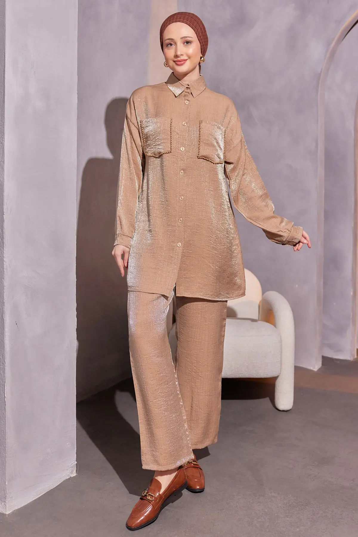 Double Suit With Pockets And Bead Detail-detail
