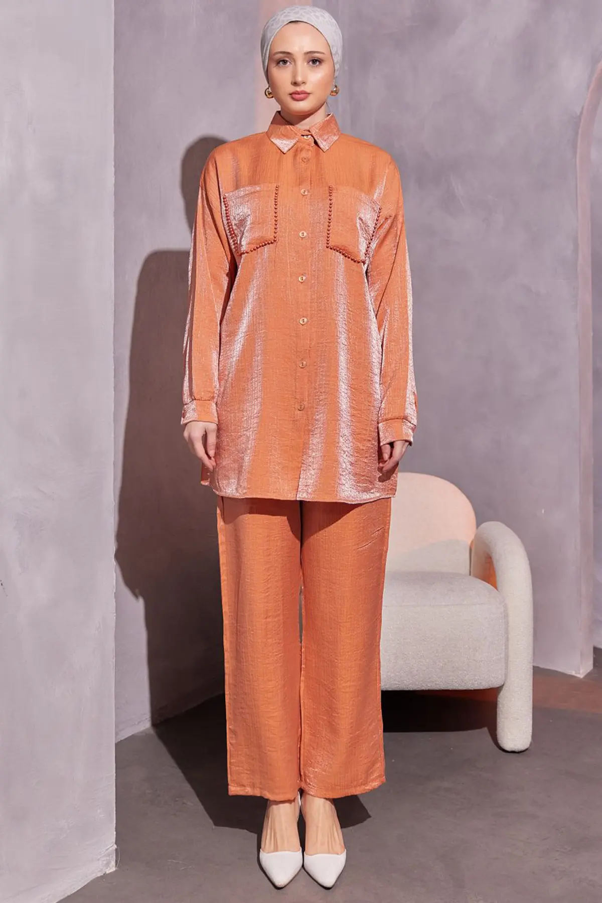 Double Suit With Pockets And Bead Detail-detail