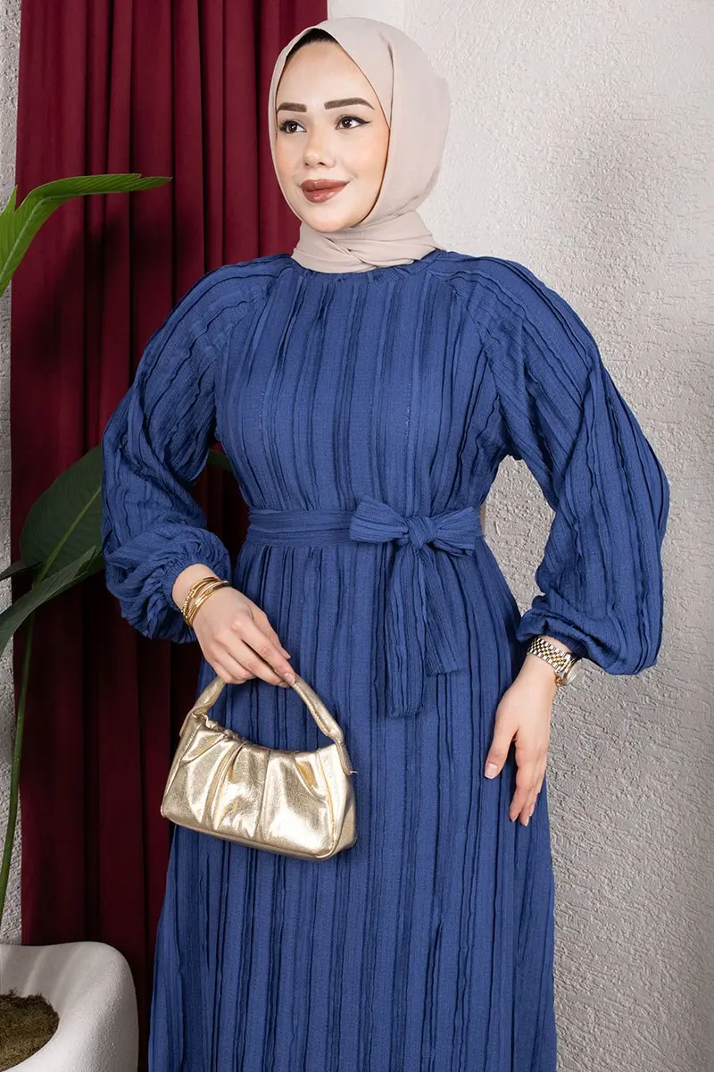 Dress With Ruffled Skirt And Belt-detail