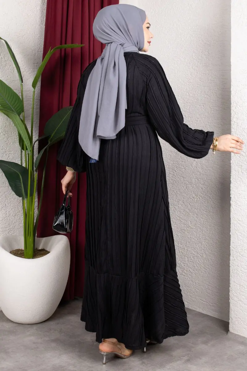 Dress With Ruffled Skirt And Belt-detail