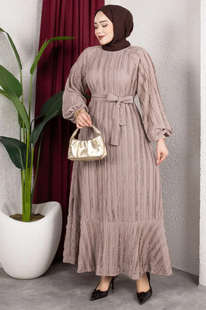 Dress With Ruffled Skirt And Belt-detail