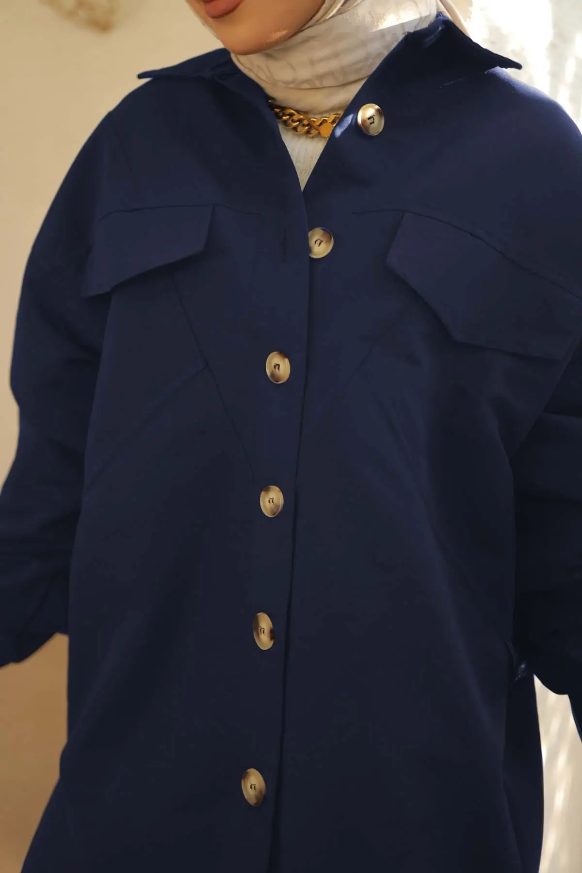 Elastic Shirt-detail