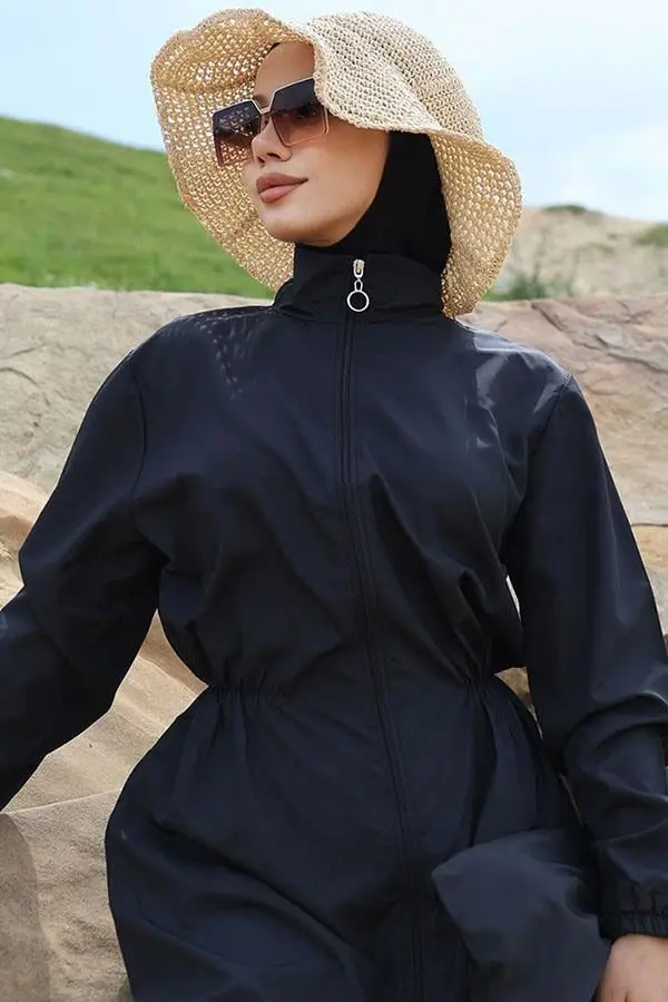 Elastic Sides And Bag Hijab Swimsuit-detail