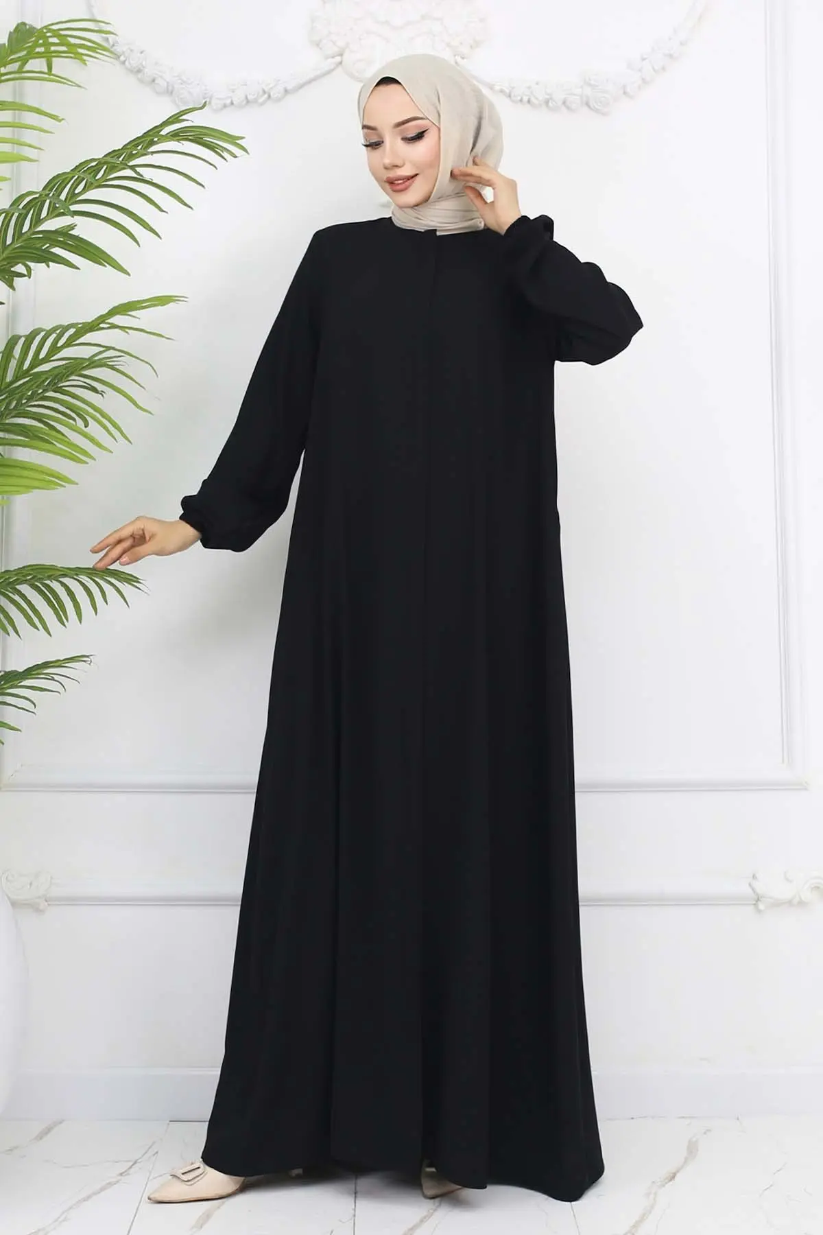 Elastic Sleeves Hidden Zipper Abaya-detail